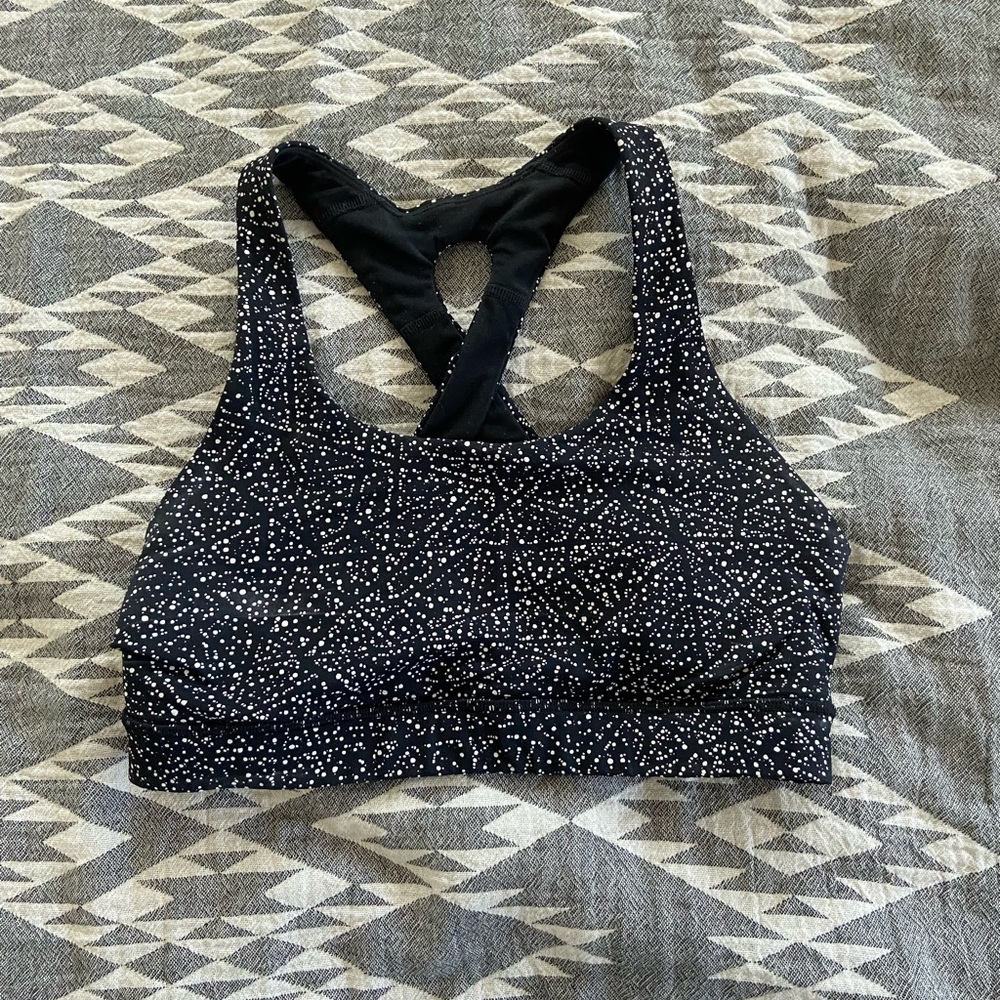 lululemon sports bra